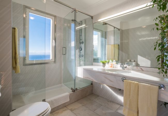 Villa em Caniço - VILLA HORIZONTE - by MHM - MADEIRA ISLAND