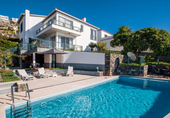 Villa em Caniço - VILLA HORIZONTE - by MHM - MADEIRA ISLAND