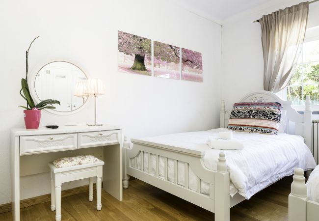 Quarto em Cascais - BeGuest Casa Birre Quarto 6