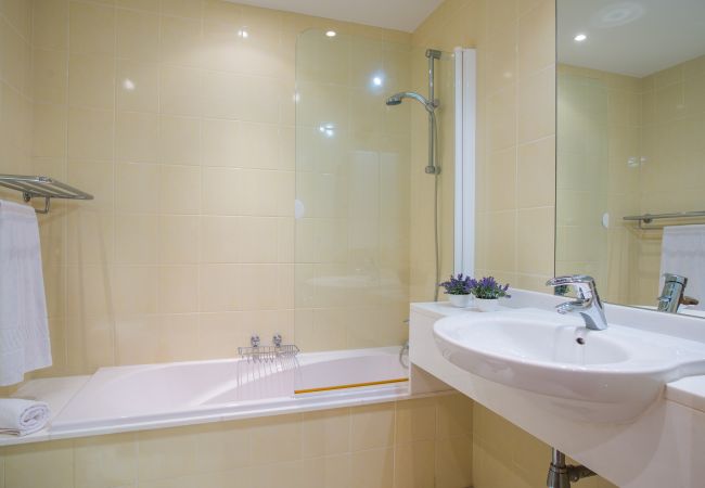 Apartamento em Funchal - The Cliff Side Apartment - by MHM