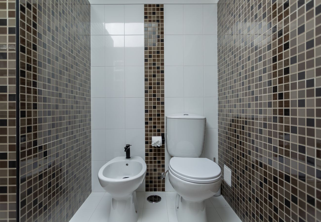 Quarto em Ulgueira - BeGuest SunRoca Suite 1