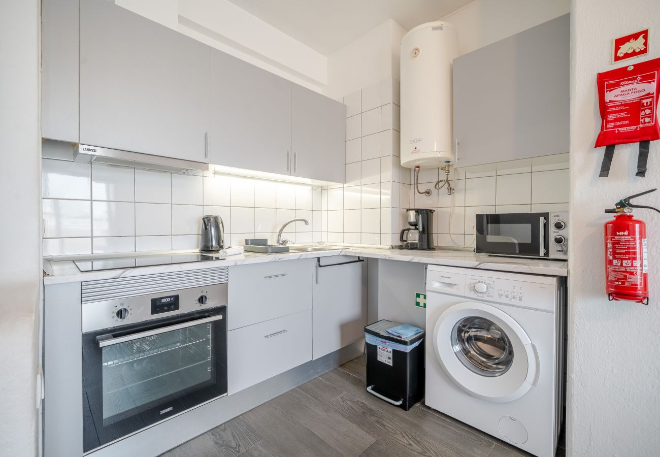 Apart-hotel em Albufeira - T0.N.503.A B_Jardim 2p/0q