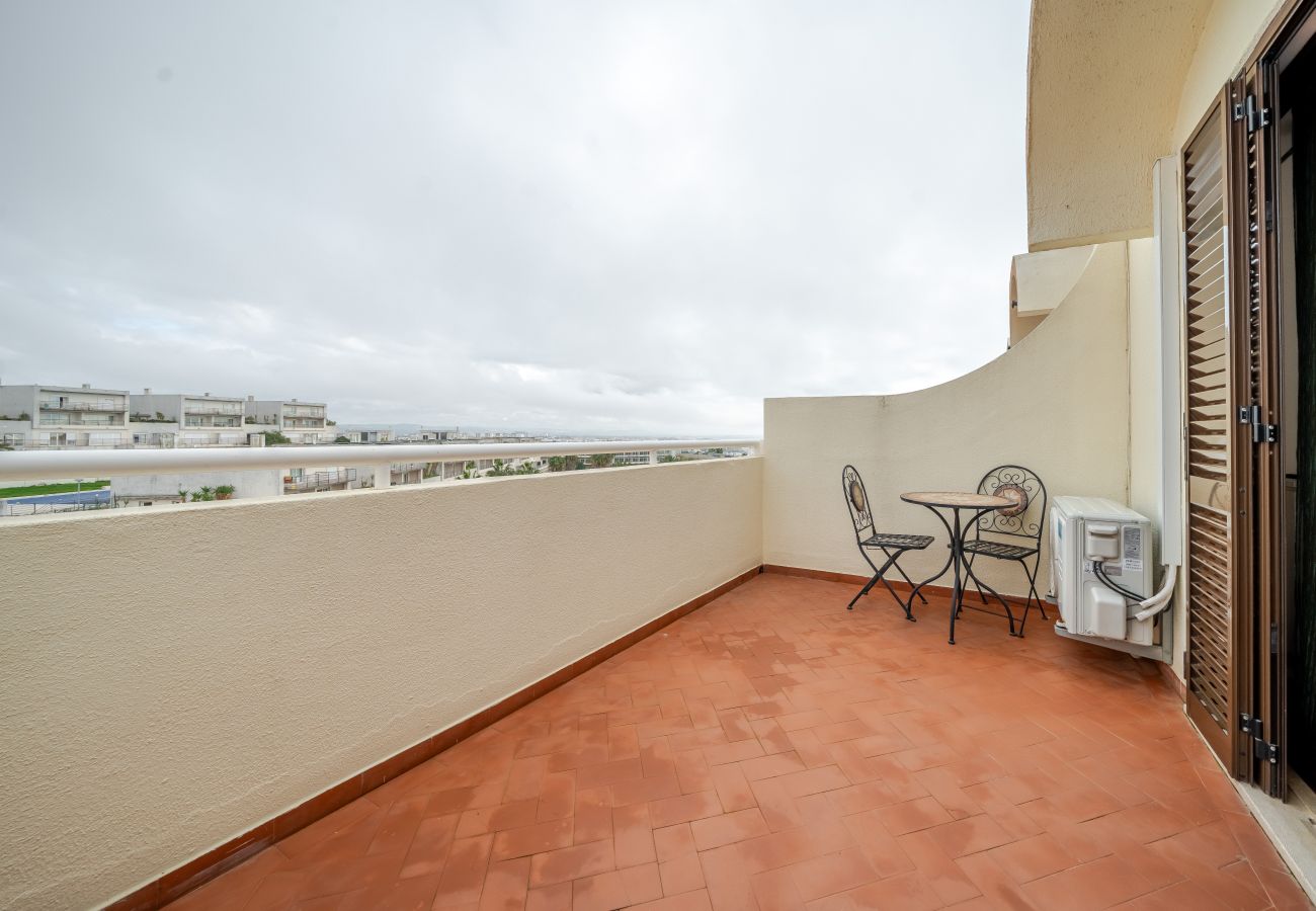 Apart-hotel em Albufeira - T0.N.503.A B_Jardim 2p/0q