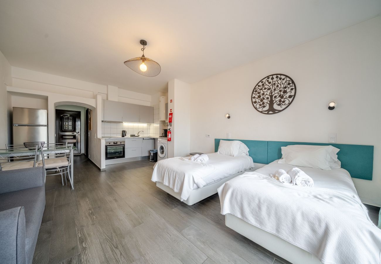 Apart-hotel em Albufeira - T0.N.503.A B_Jardim 2p/0q