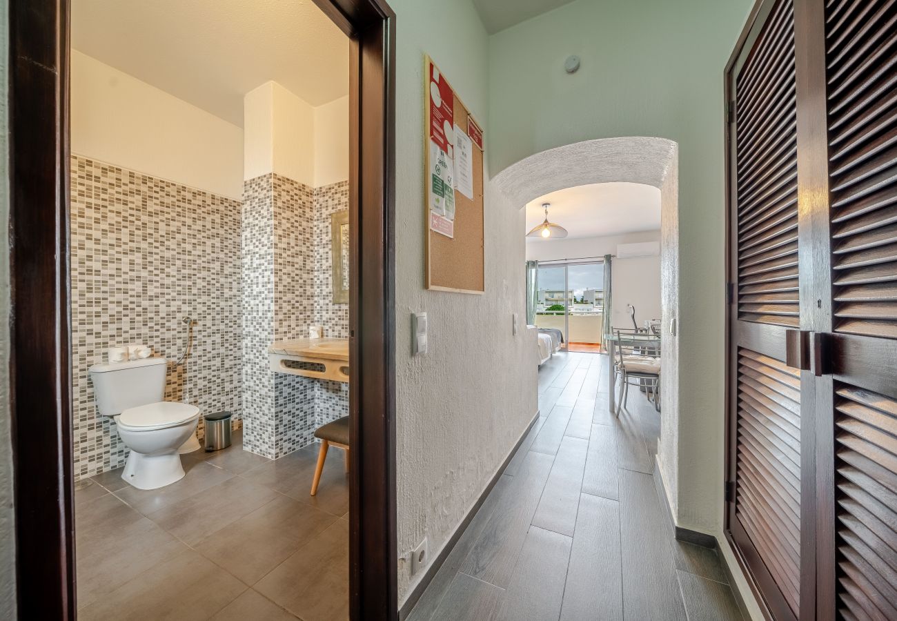 Apart-hotel em Albufeira - T0.N.503.A B_Jardim 2p/0q