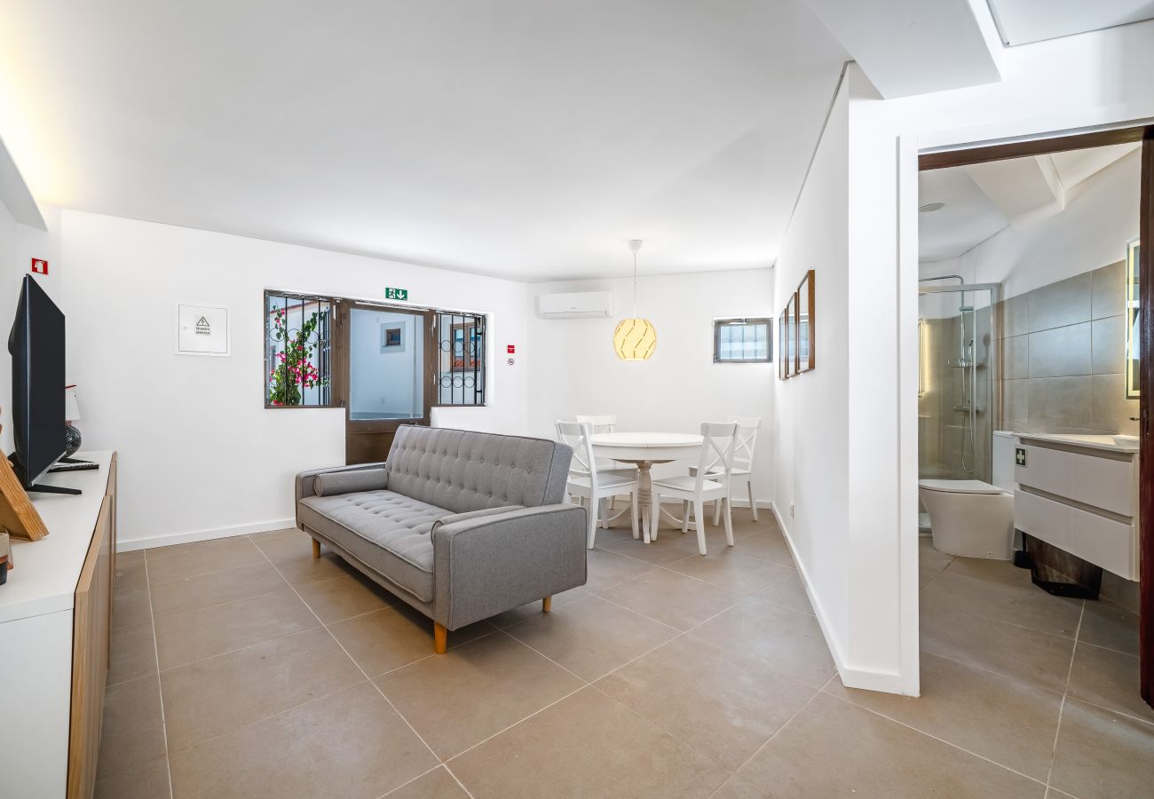 Apartamento em Portimão - BeGuest Ferragudo Coast Garden Apartment