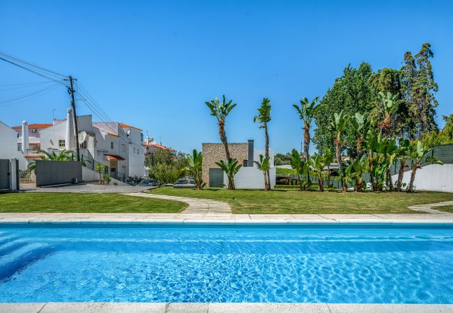 Casa geminada em Olhos D´Água - BeGuest Falésia Family Home