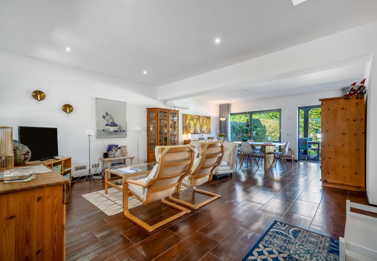 Casa geminada em Olhos D´Água - BeGuest Falésia Family Home