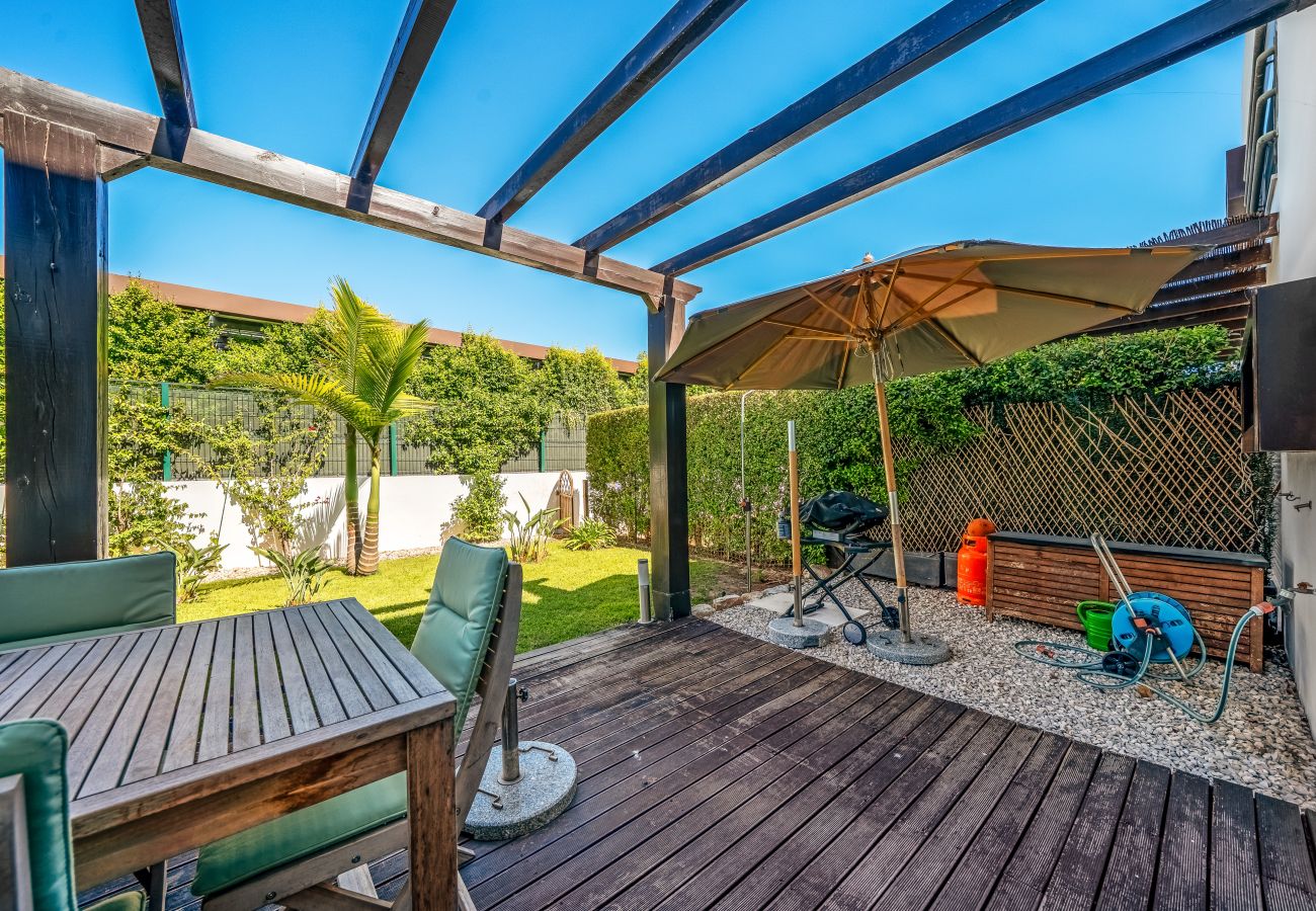 Casa geminada em Olhos D´Água - BeGuest Falésia Family Home