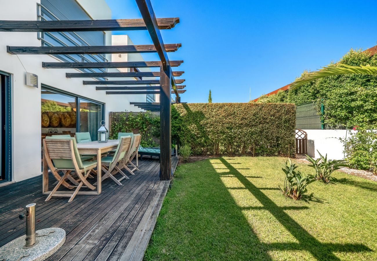 Casa geminada em Olhos D´Água - BeGuest Falésia Family Home