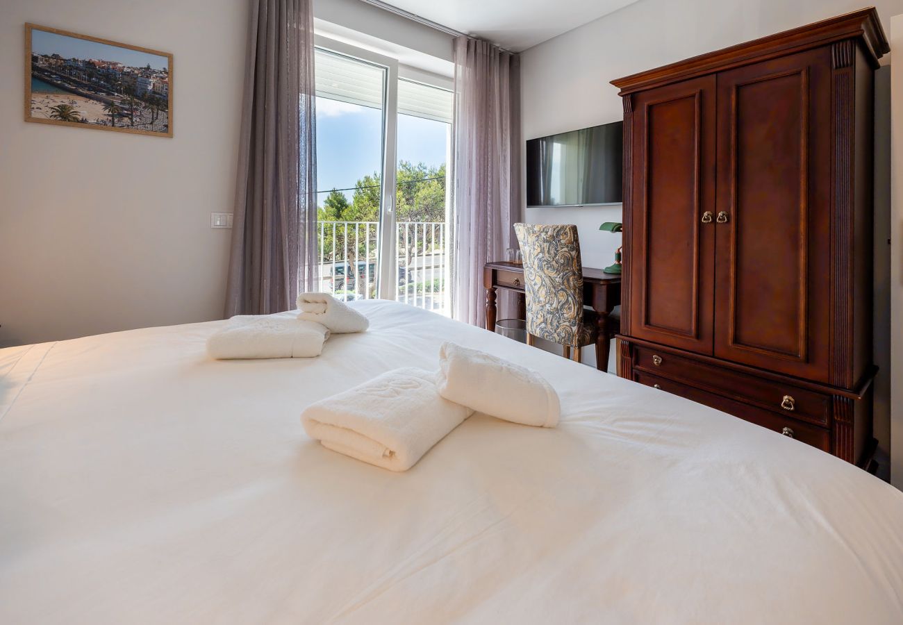 Rent by room in Estoril - BeGuest Estoril Guesthouse Suite Cascais