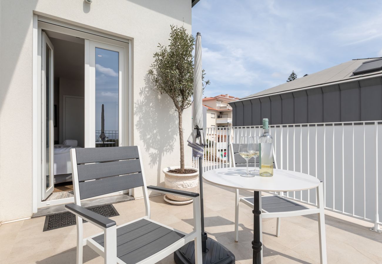 Rent by room in Estoril - BeGuest Estoril Guesthouse Suite Porto