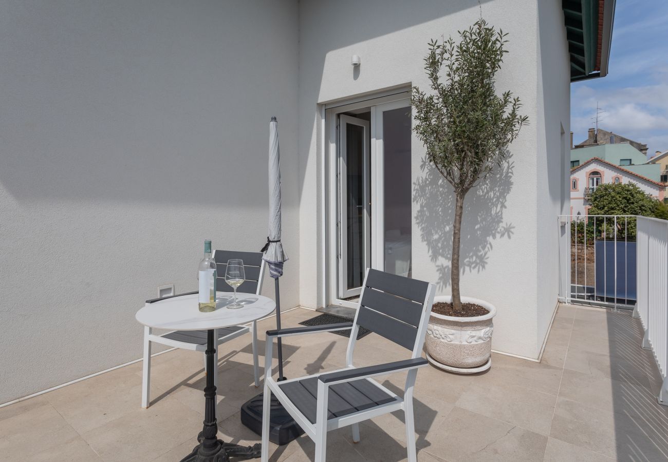 Rent by room in Estoril - BeGuest Estoril Guesthouse Suite Porto