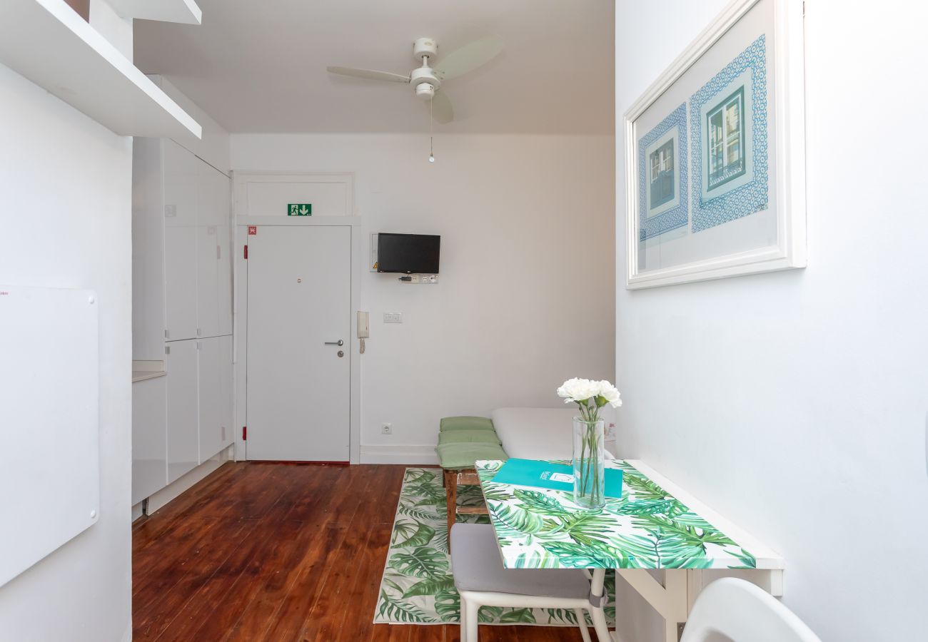 Studio in Lisbon - BeGuest Lisbon Secret Courtyard 