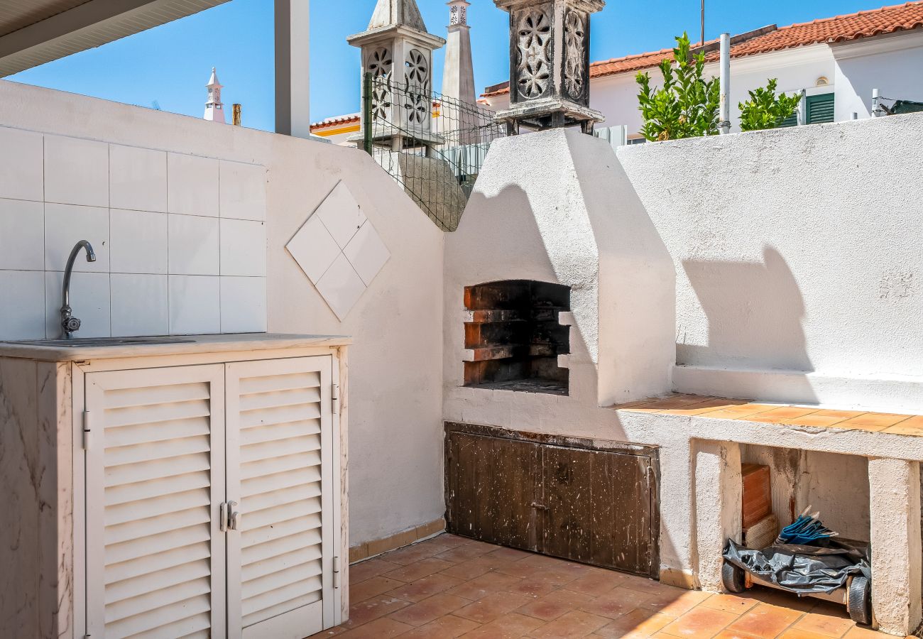 House in Monte Gordo - BeGuest Margarida Beach House