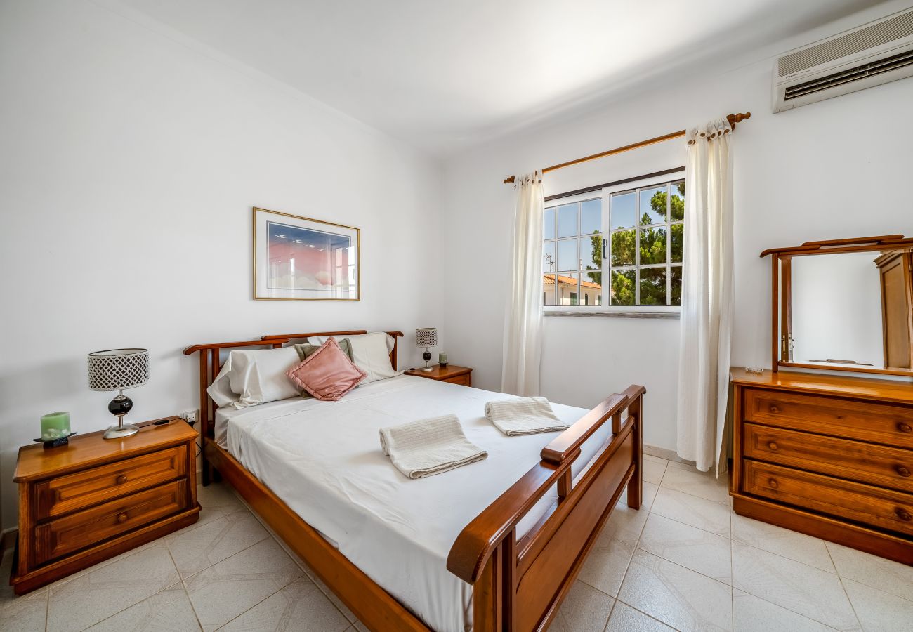 House in Monte Gordo - BeGuest Margarida Beach House