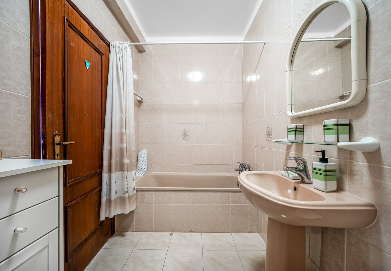 House in Monte Gordo - BeGuest Margarida Beach House