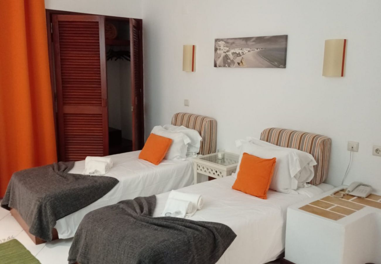 Apartahotel en Albufeira - Bellavista Avenida _ Studio Apartment